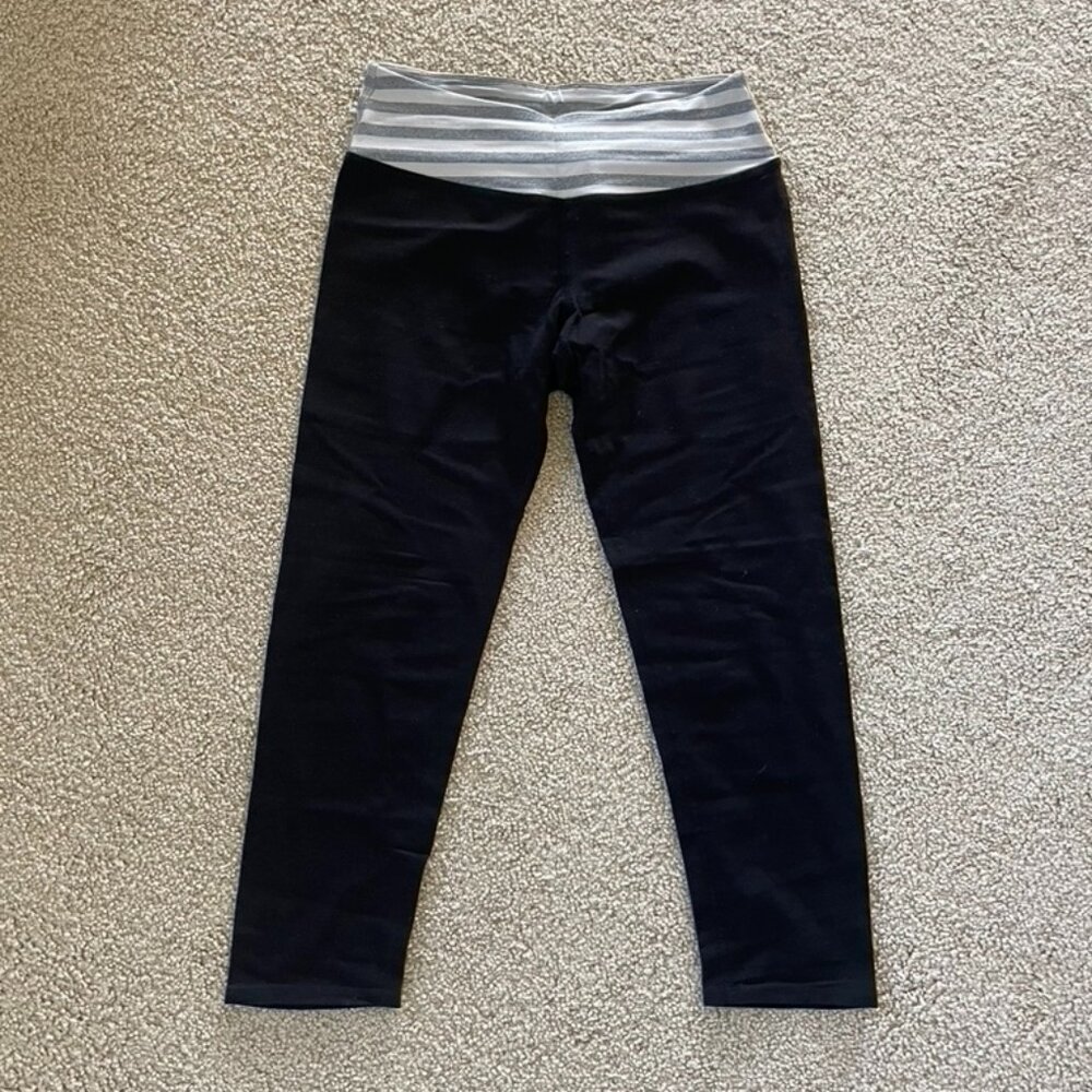 Hard Tail Forever Black Capri Leggings - Striped Foldover Waist S